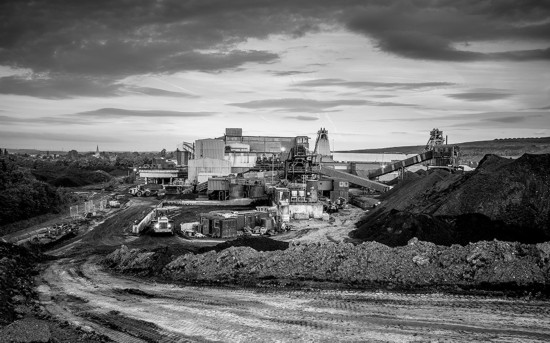 淺論煤礦采礦與安全