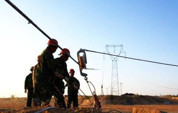 電力企業(yè)搞好安全管理把握三點(diǎn) 電力企業(yè)搞好安全管理把握三點(diǎn)